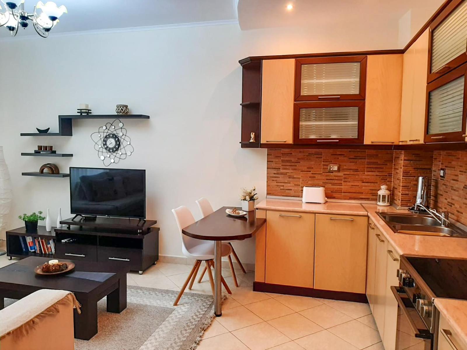 Sofia'S Modern Apartment Gjirokastër Buitenkant foto